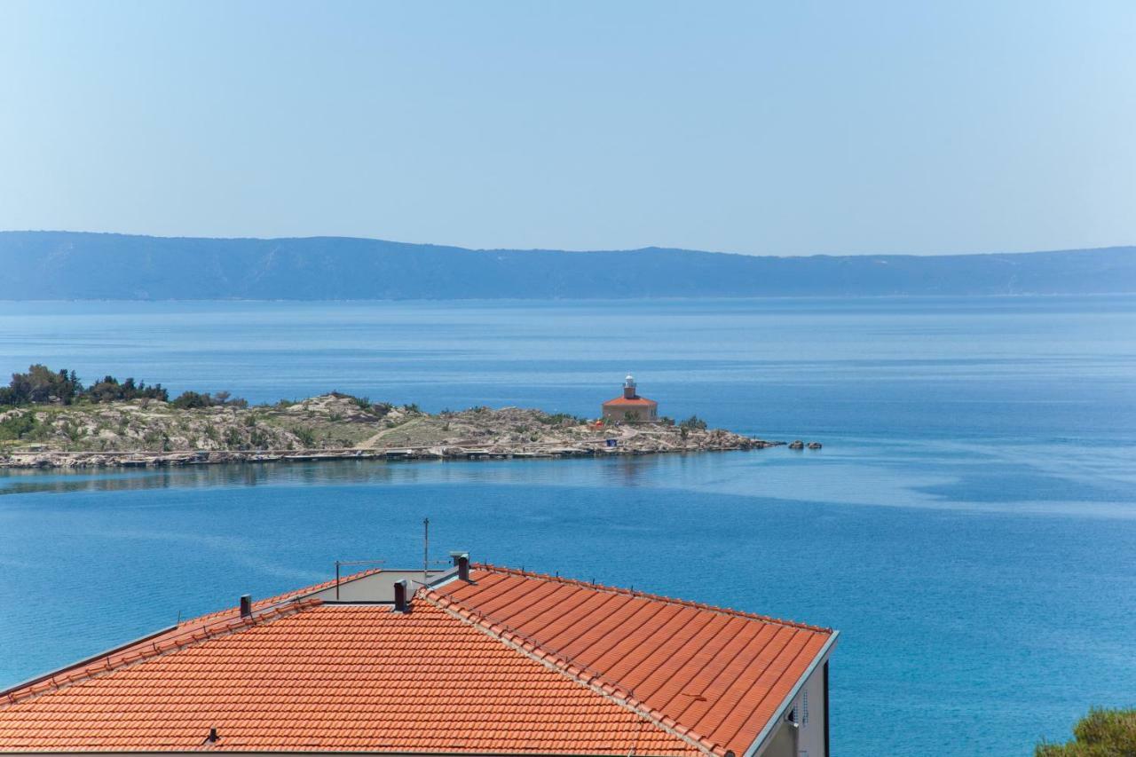 Seaview *
